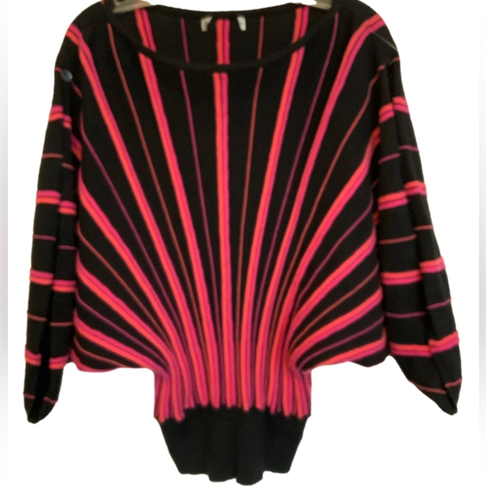 Sweater Slit Arms